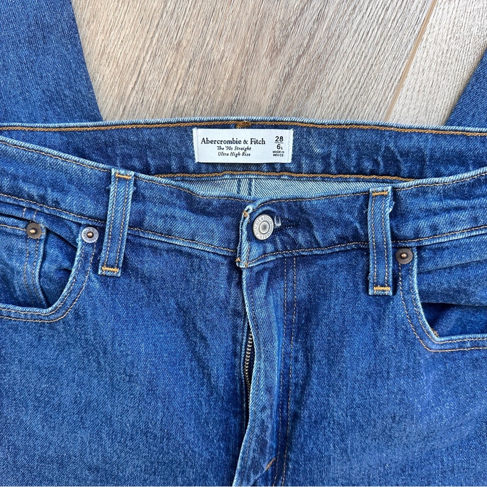 Abercrombie & Fitch 90s straight jeans